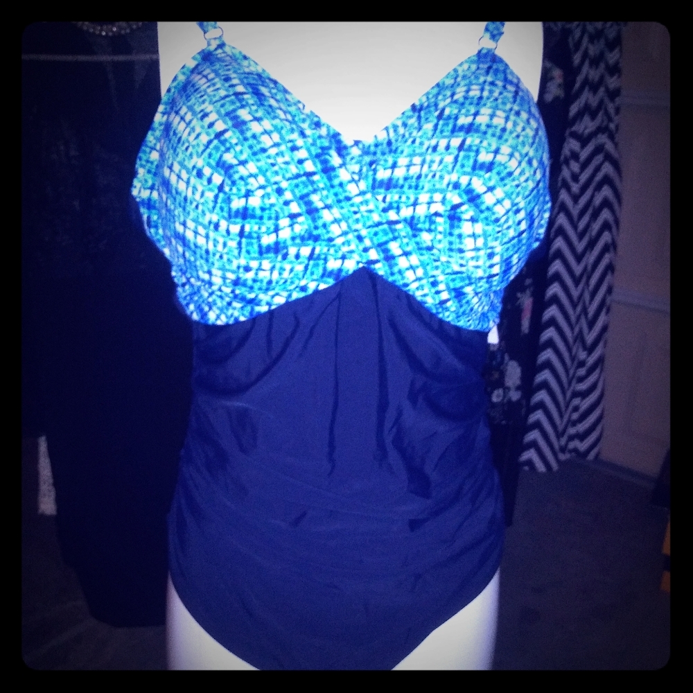 Plus size Swimwear